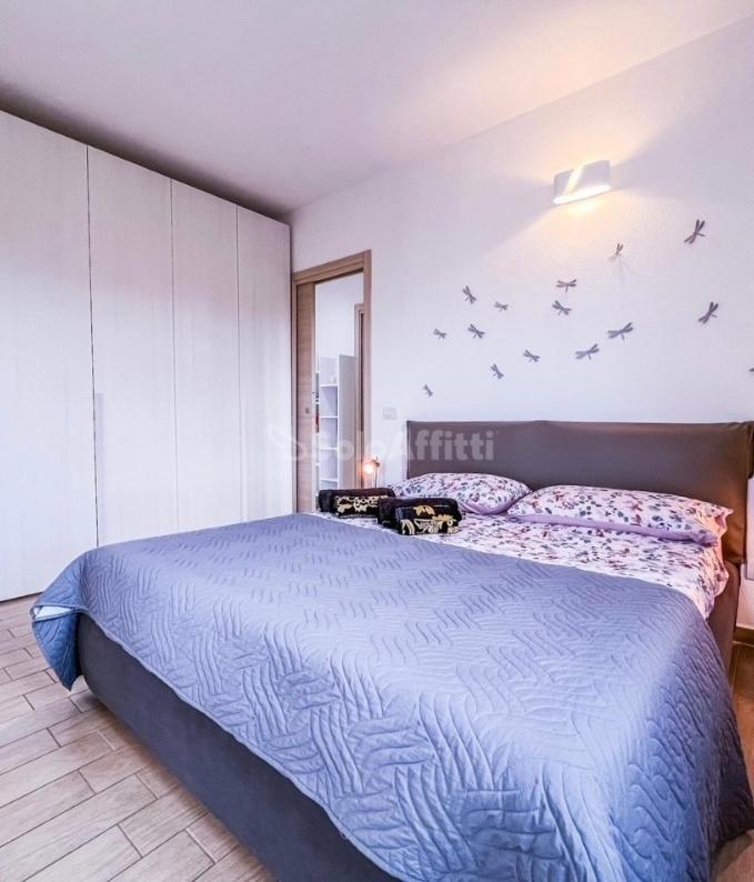 Airport Apartment
